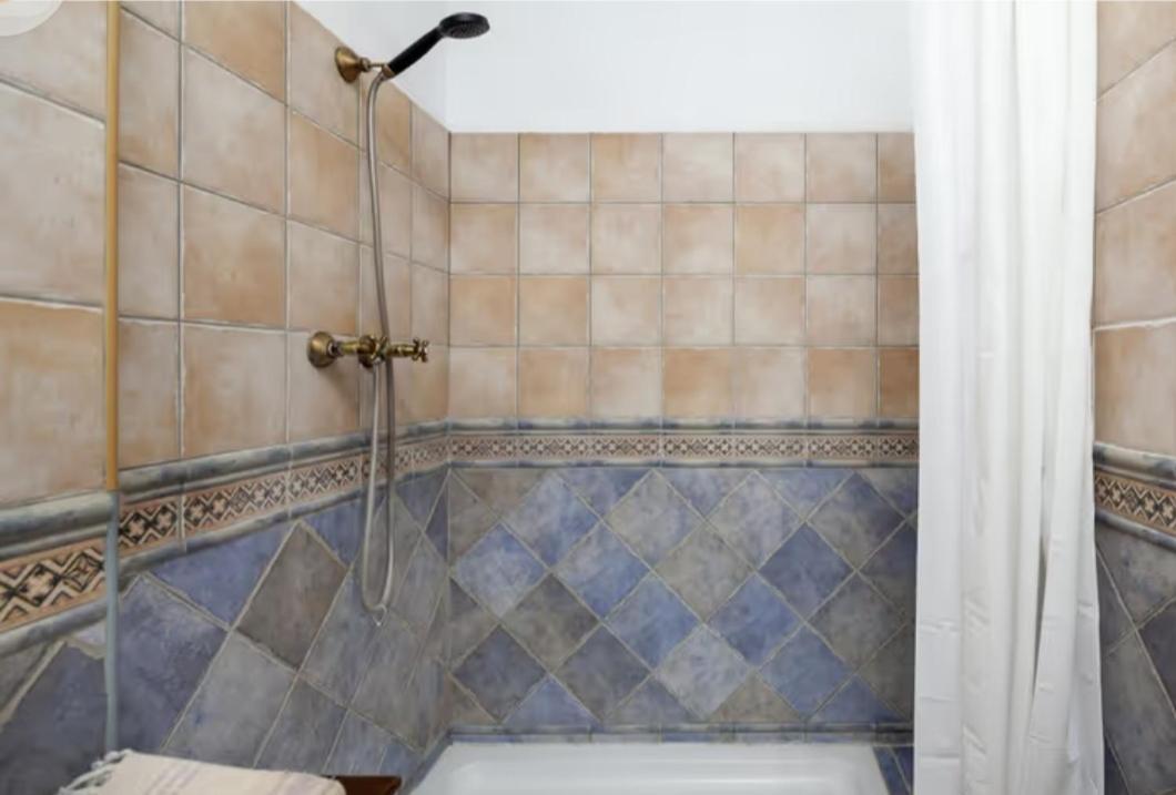 Casa Rural Los Hidalgos Totalan Bagian luar foto